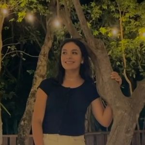 Meet your Posher, Ella